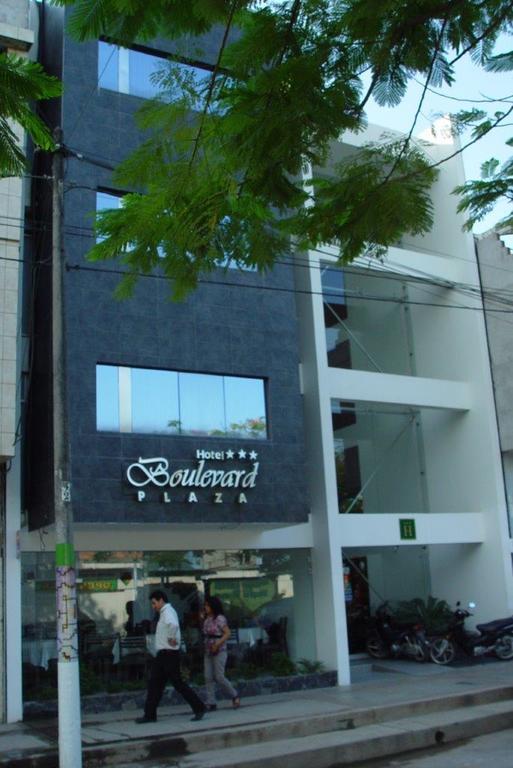 Hotel Boulevard Plaza Pucallpa Luaran gambar